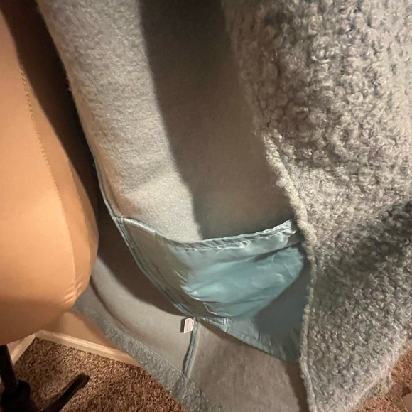 IVY JANE WOOLY "LIKE" COAT in baby blue, size Large - Picture 6 of 11